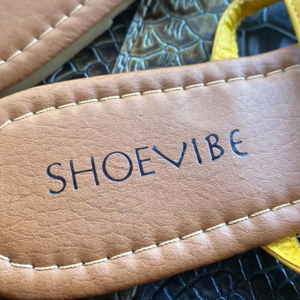 Ladies Yellow sandals new studded size 7